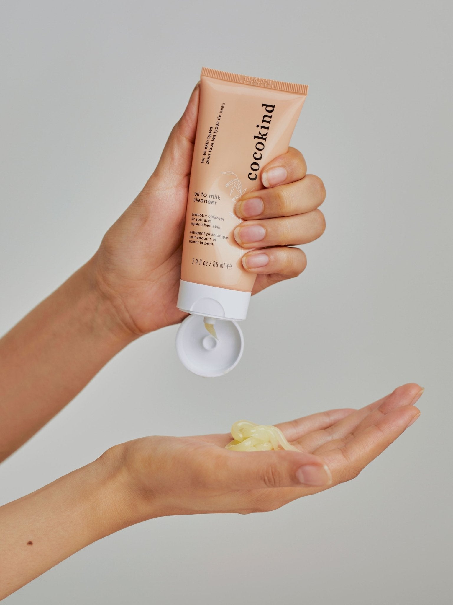 sm-image-3ccdbac607a9ca657e3ff515 oil to milk cleansing balm